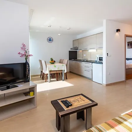 Pet Friendly In With Jacuzzi * Kozino