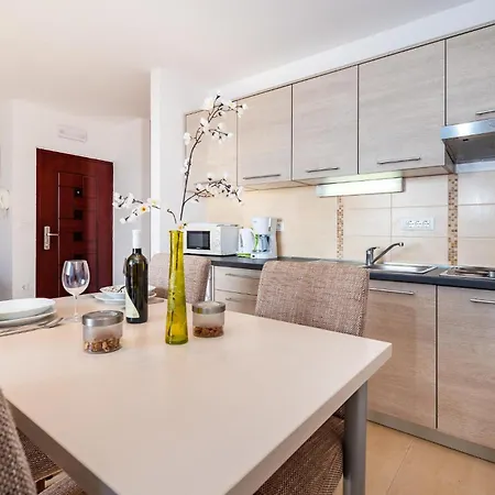 Hébergement de vacances Front In Kožino