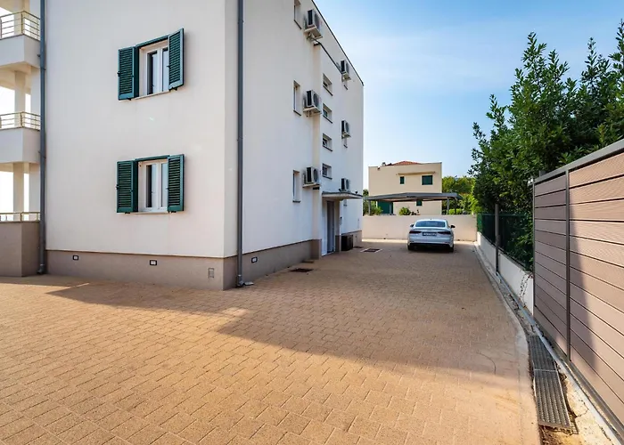 Prázdninový dům Front In *